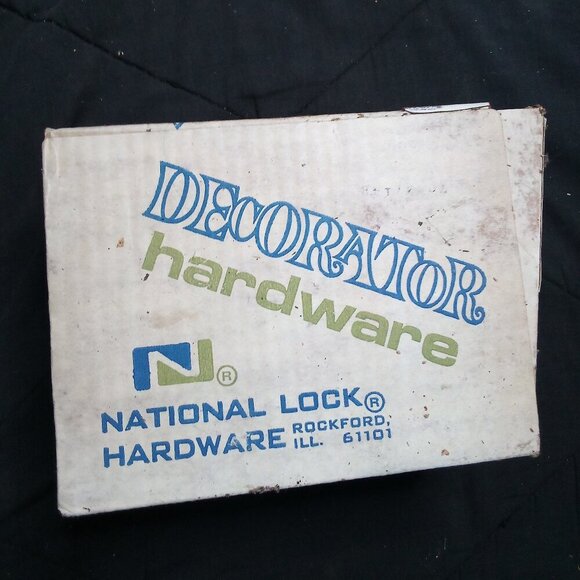 Vintage 70s MCM National Lock Decorator Hardware Antique Brass Drawer Pulls (20) - Picture 3 of 6